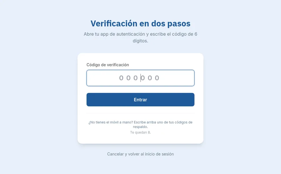 Pantalla que pide un código de verificación antes de entrar a la cuenta